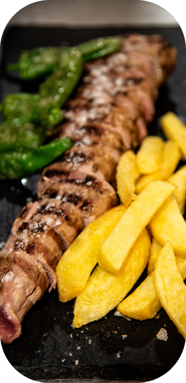 Postres, ibericos y carnes​